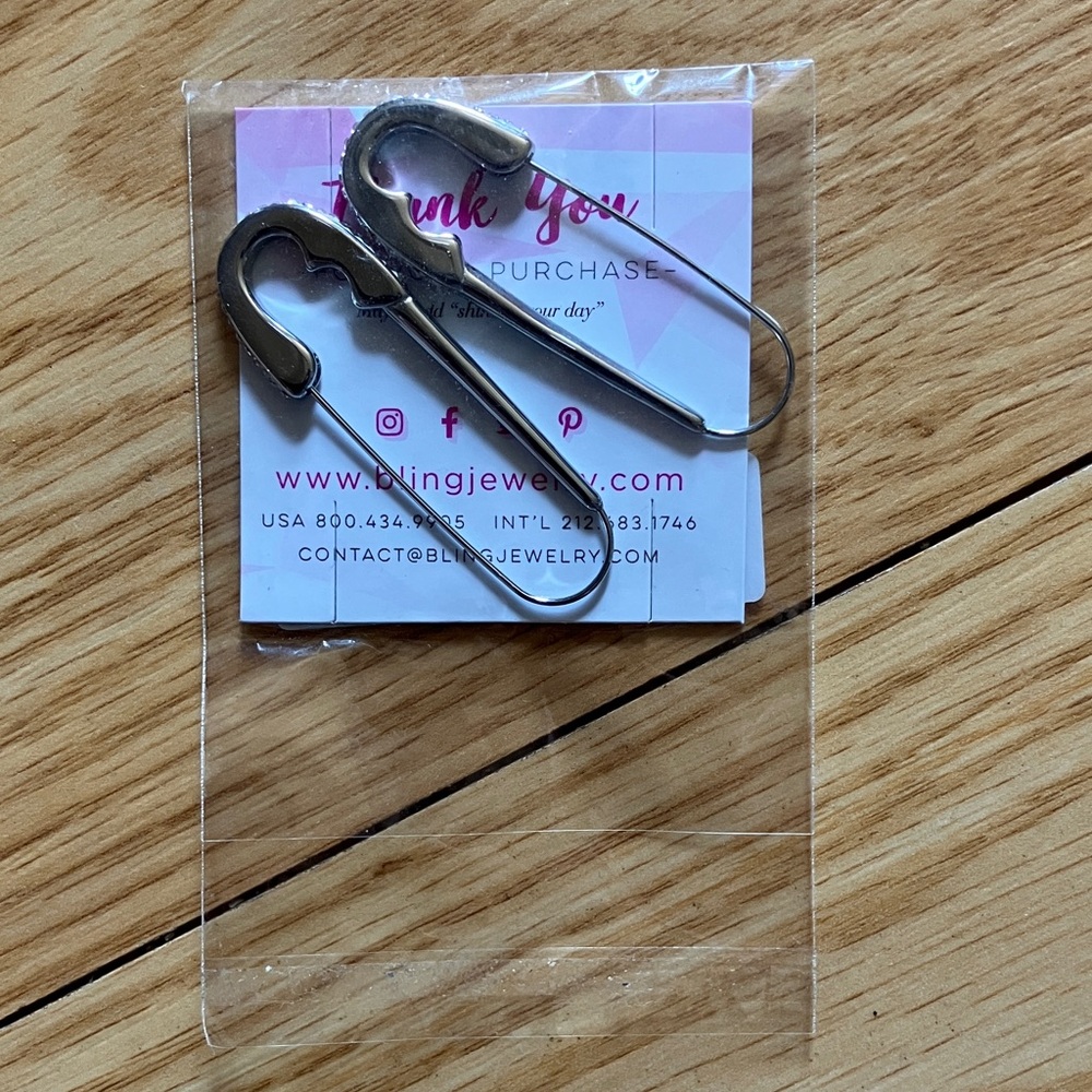 Bling Jewelry Silver Earrings